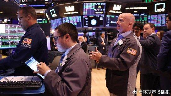  未来已来却又虚幻；AI代理悄然改写规则，市场瞬间陷入不安。 IT技术 未来已来却又虚幻；AI代理悄然改写规则，市场瞬间陷入不安。 IT技术