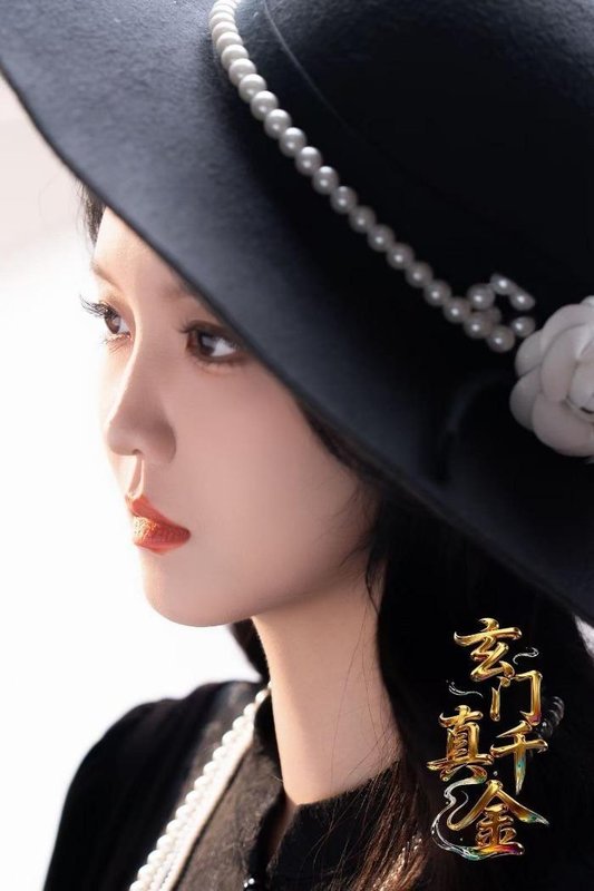 “北大毕业当短剧演员,疯了吗?”当事人回应:有心理落差但从不“玻璃心” 新闻 “北大毕业当短剧演员,疯了吗?”当事人回应:有心理落差但从不“玻璃心” 新闻