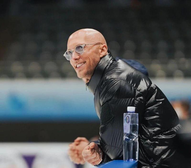  从自学少年到国际编舞大师；里肖如何用热爱征服13国冰场。 体育新闻 从自学少年到国际编舞大师；里肖如何用热爱征服13国冰场。 体育新闻 从自学少年到国际编舞大师；里肖如何用热爱征服13国冰场。 体育新闻