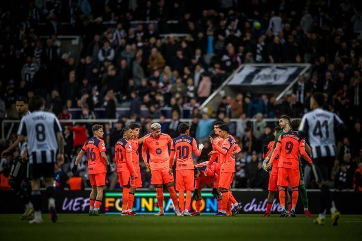 巴萨客场1-1战平纽卡斯尔联;历史数据显示多次类似战局后球队明显占据优势。 体育新闻 巴萨客场1-1战平纽卡斯尔联;历史数据显示多次类似战局后球队明显占据优势。 体育新闻 巴萨客场1-1战平纽卡斯尔联;历史数据显示多次类似战局后球队明显占据优势。 体育新闻