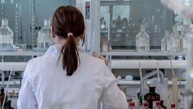  线粒体胶囊技术深度解析：80%投递效率如何重塑细胞器治疗范式 健康养生