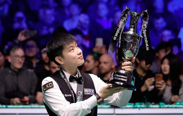  数据不会说谎：赵心童的克鲁斯堡魔咒与历史概率的深度解析 体育新闻