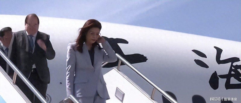  【战略观察】台海局势深度解析：和平统一进程中的军事与外交协同 新闻