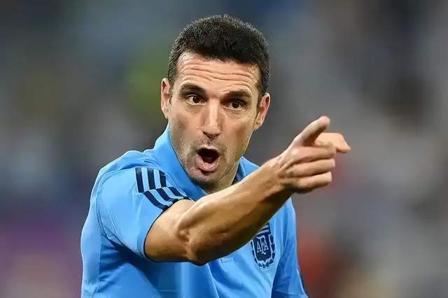  阿根廷卫冕困局：阵容迭代危机与斯卡洛尼的认知盲区 体育新闻