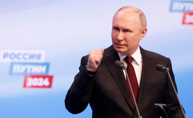  【地缘博弈】霍尔木兹封锁背后的能源权力重构：大国博弈的非对称逻辑 新闻